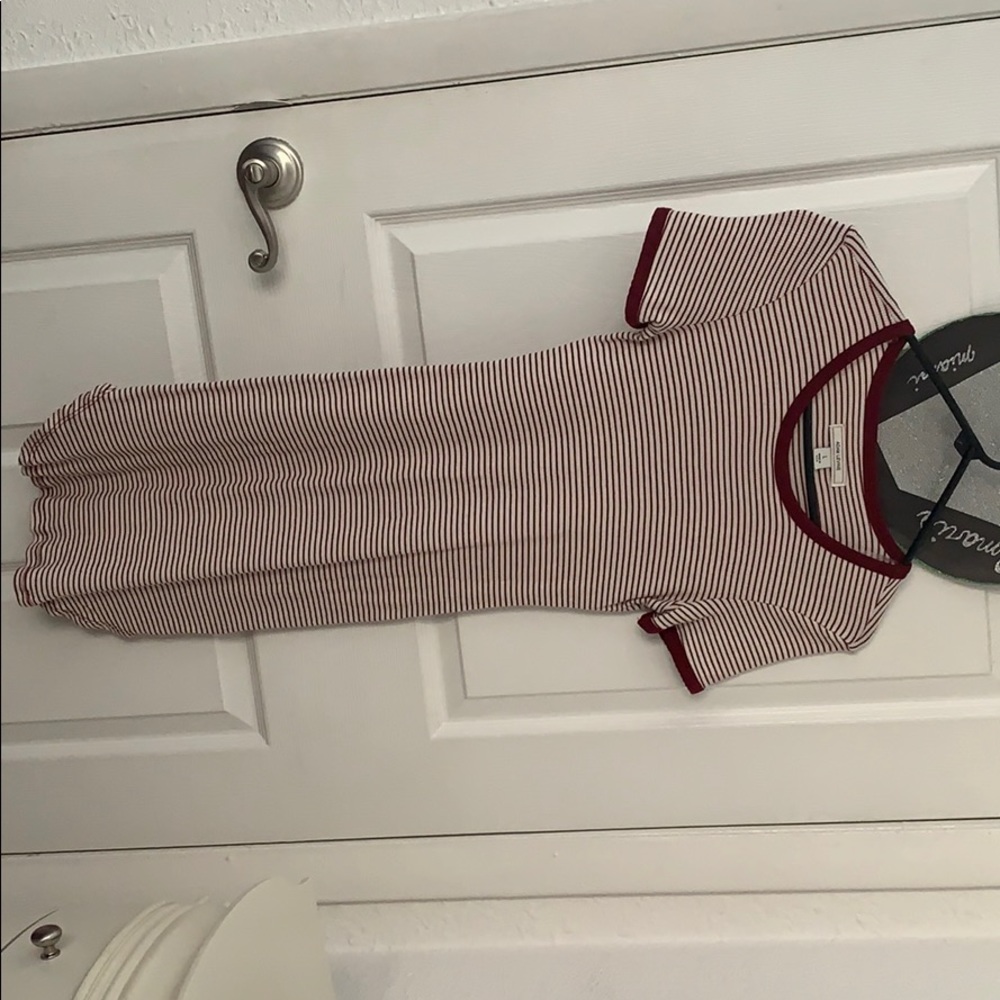 Burgendy t-shirt dress